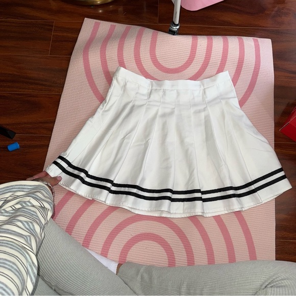 Forever 21 White Skater Skirt with Black Stripes - Picture 2 of 11